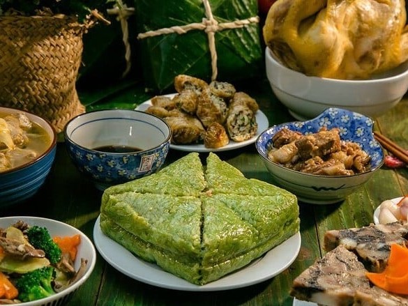 Lạ miệng với những món ngon giúp “giải cứu” bánh chưng ngày Tết